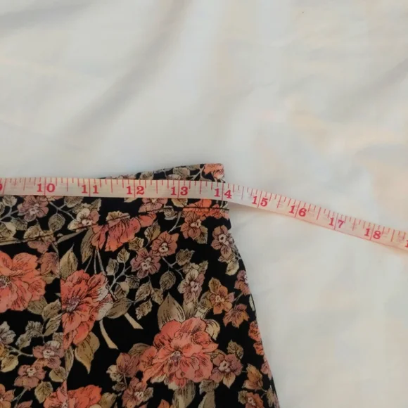 American Eagle Floral Print Maxi Skirt Women's Size Medium - Picture 4 of 6